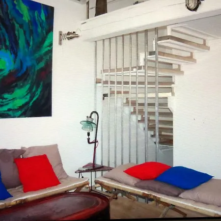 Tres Beau Duplex De 95m2 Vue Sur La Mer * La Ciotat